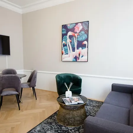 Studio Apartments Urania - Mai'S Apartments Wenen Buitenkant foto