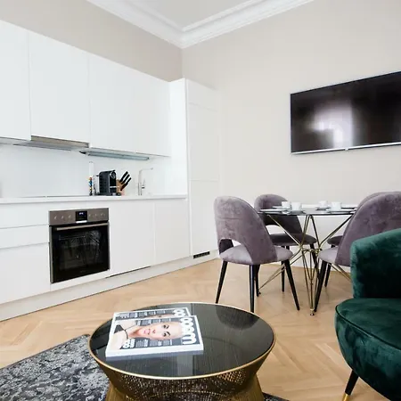 Studio Apartments Urania - Mai'S Apartments Wenen Buitenkant foto